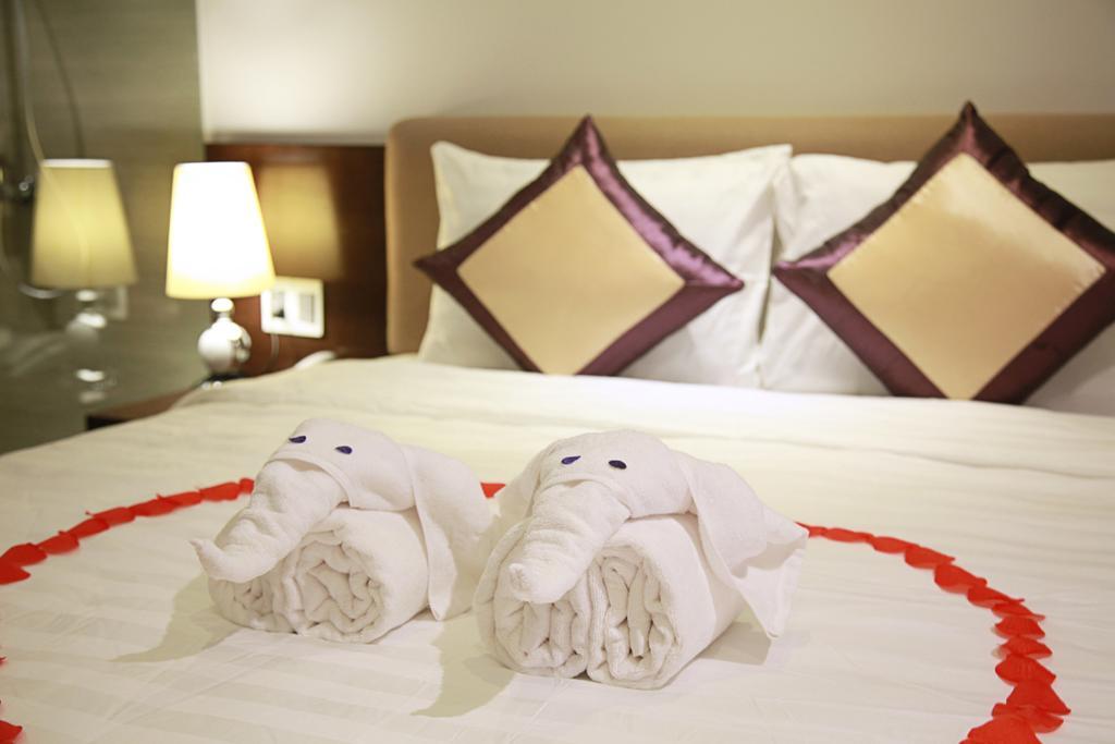 Hoang Dai 2 Hotel Danang Exterior photo